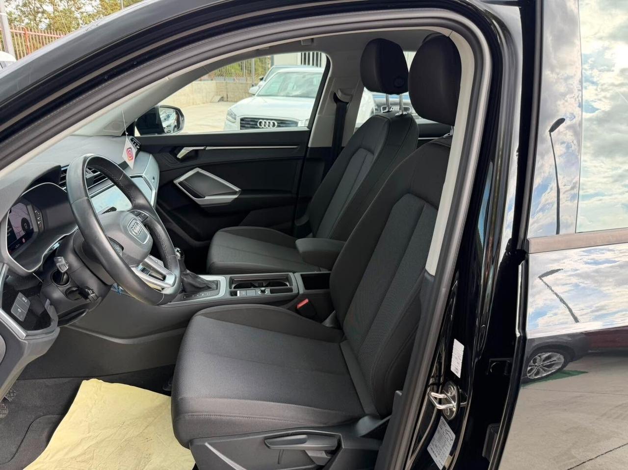 Audi Q3 35 ( 2.0 Tdi ) 150CV -LED-NAVI-CARPLAY