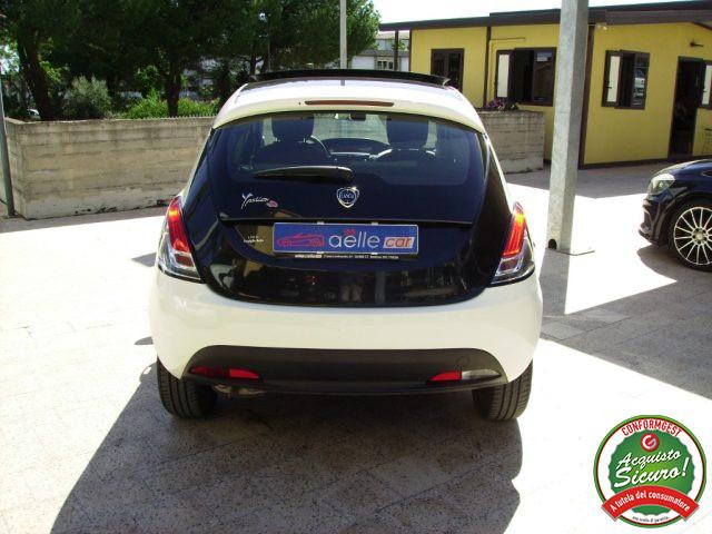 LANCIA Ypsilon 1.2 69 CV 5 porte S&S Gold