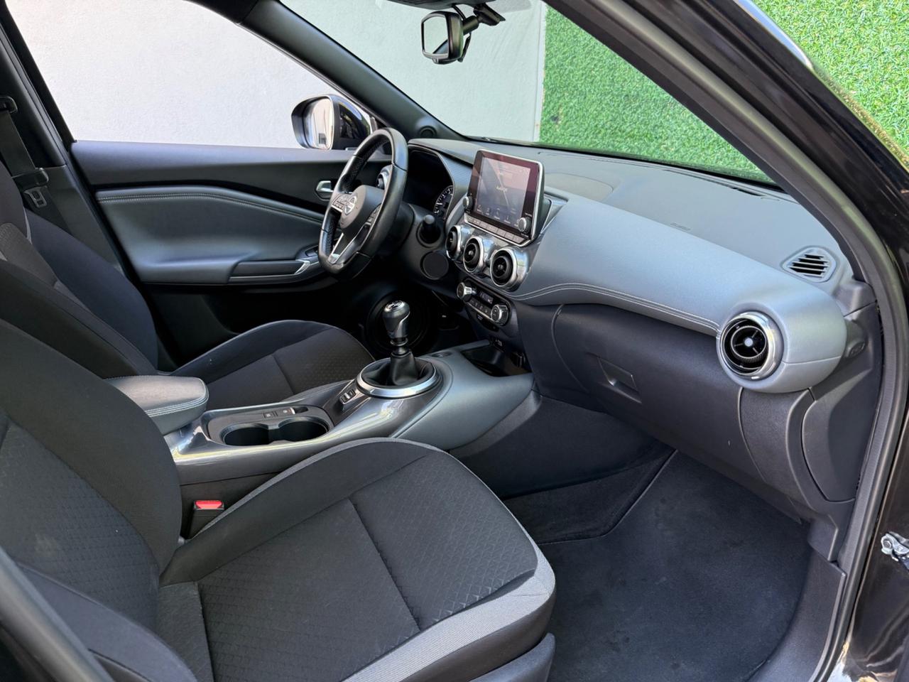 Nissan Juke 1.0 DIG-T 114 CV N-Design