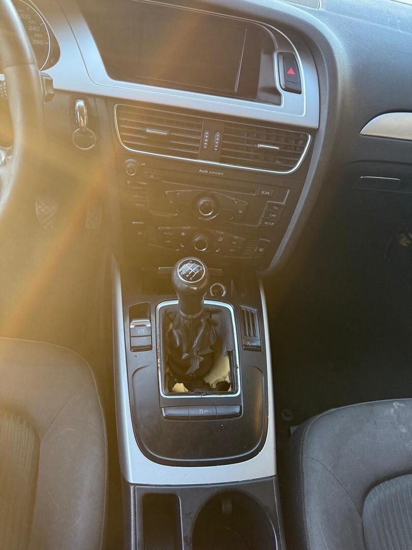 AUDI A4 AVANT