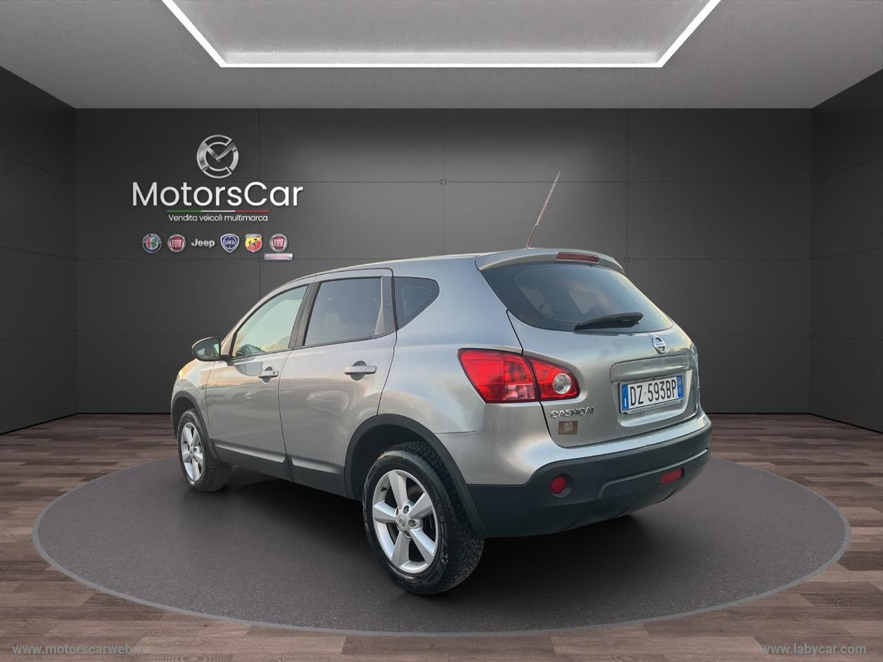 NISSAN Qashqai 2.0 dCi DPF 4WD Acenta