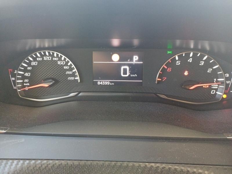 PEUGEOT 2008 BLUEHDI 130 EAT8 ALLURE S/S AUTO CROSSOVER