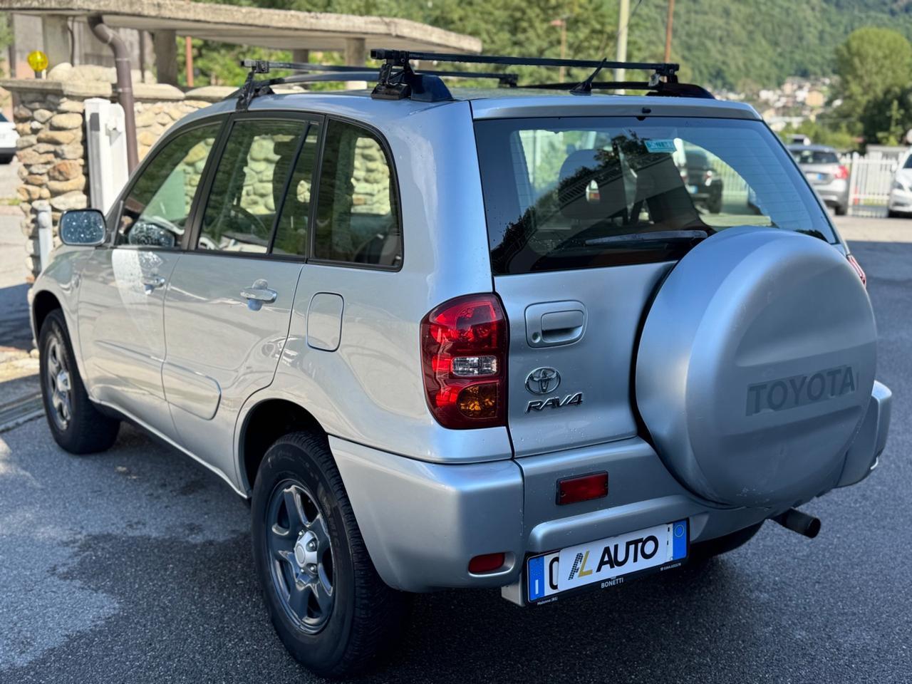 Toyota RAV 4 RAV4.com 2.0 Tdi D-4D cat 5 porte