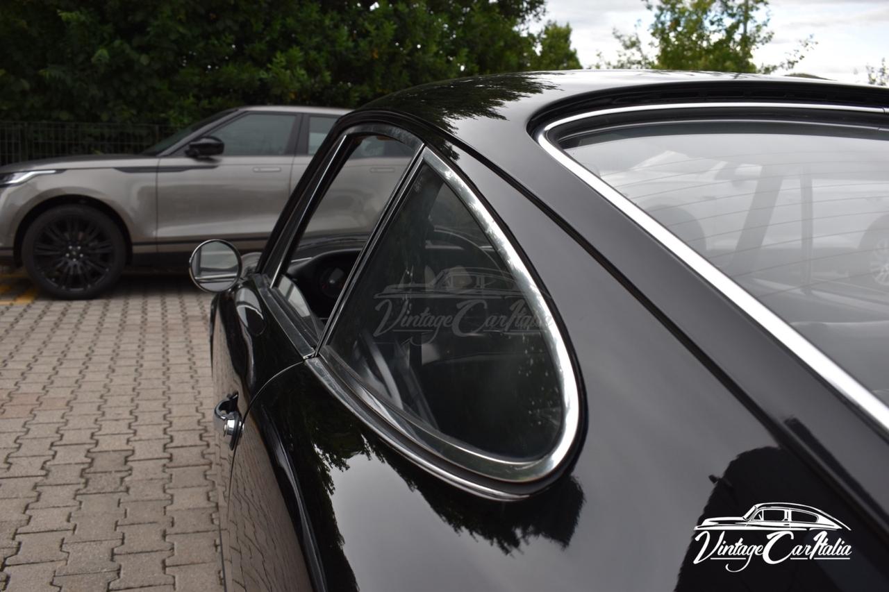 Porsche 911 2.2T