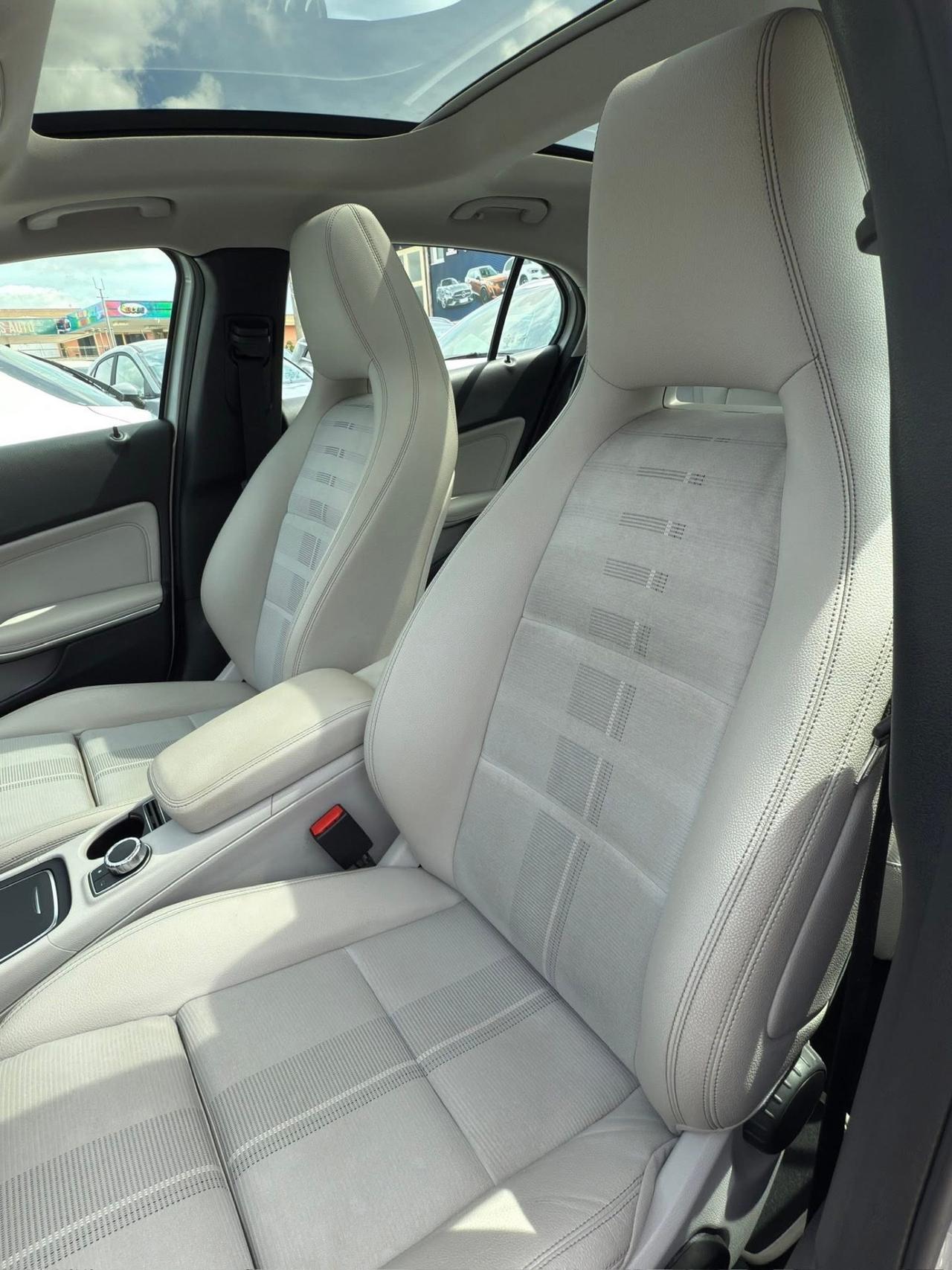 Mercedes-benz GLA 200 d Automatic Sport