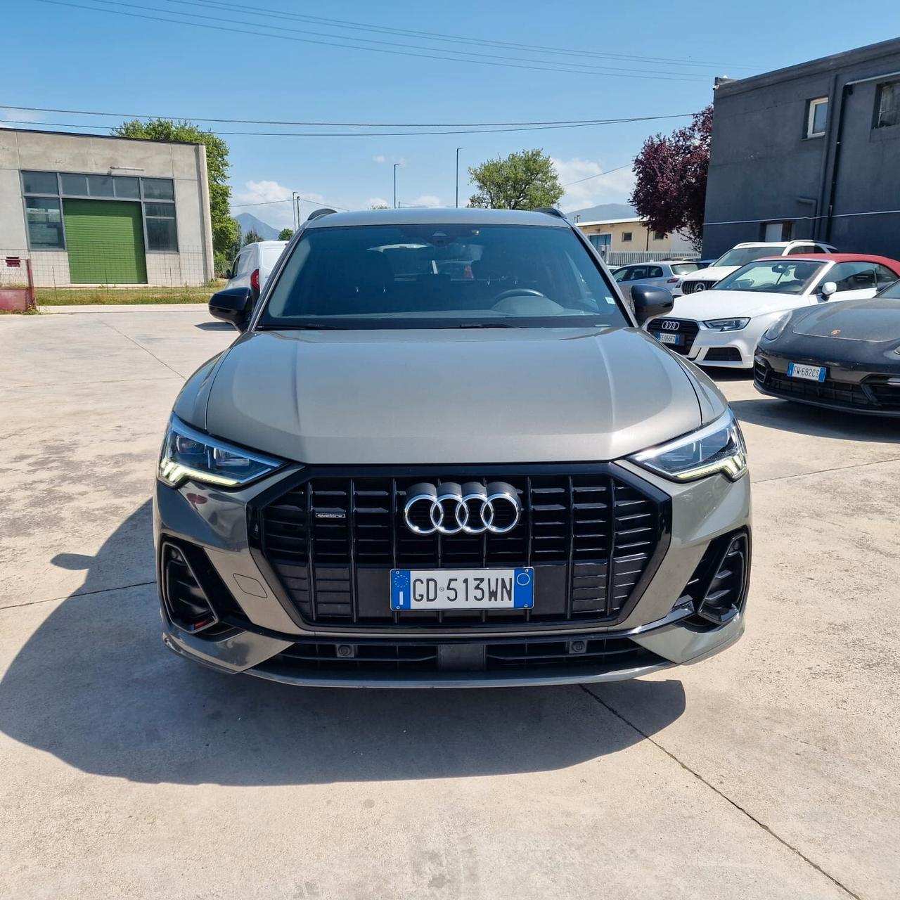 Audi Q3 SPB 35 TDI quattro S tronic line edition impeccabile UNICO PROPRIETARIO