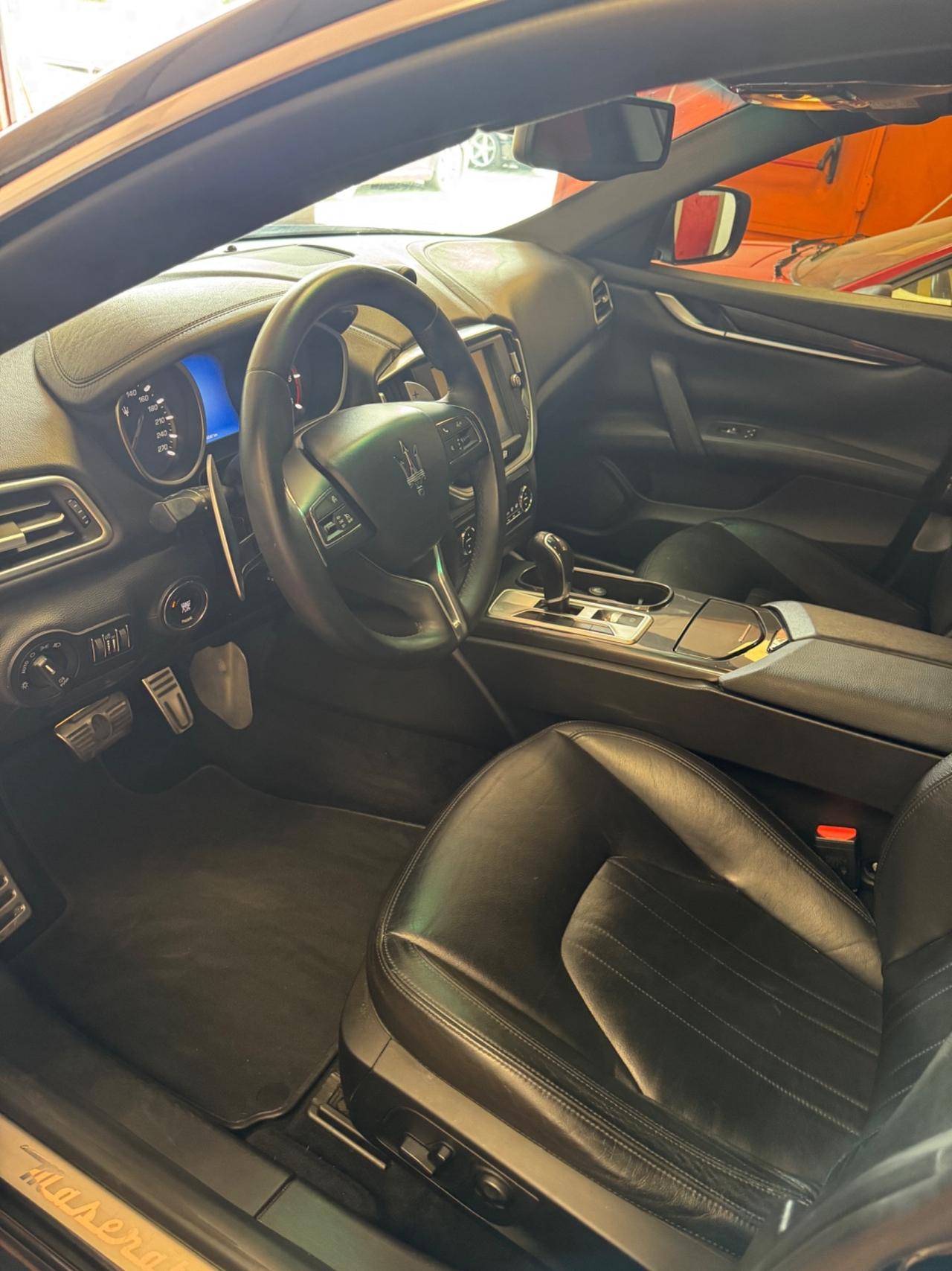 Maserati Ghibli V6 Diesel 250Cv PERMUTE