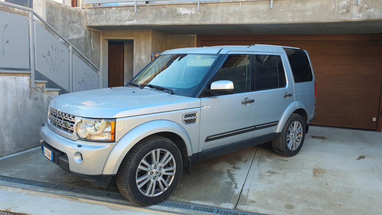 Land Rover Discovery 4 3.0 SDV6 245CV HSE
