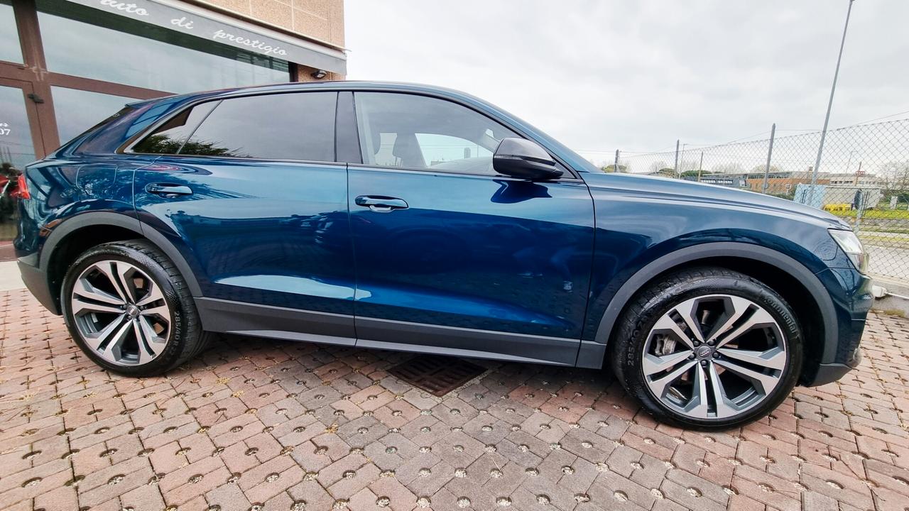 Audi Q8 50 TDI 286 CV quattro tiptronic Sport