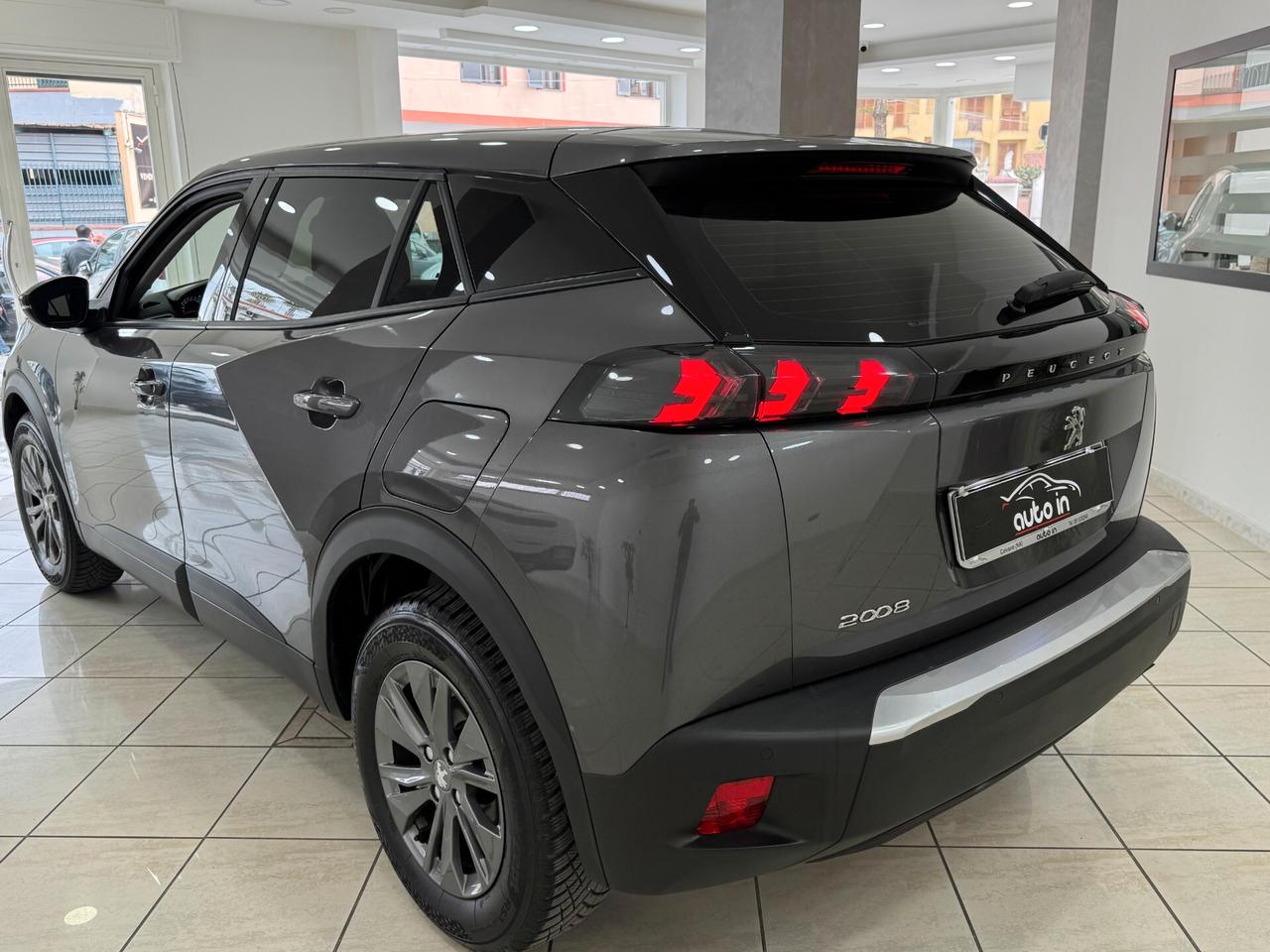Peugeot 2008 1.2 100cv Active Pack