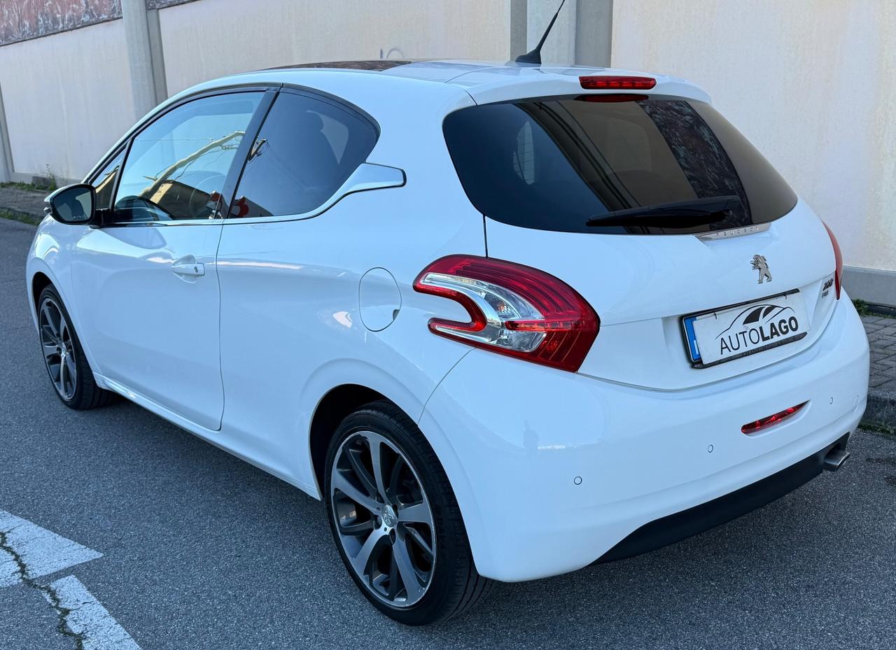 Peugeot 208 1.6 e-HDi 92 CV Stop&Start 3 porte Allure