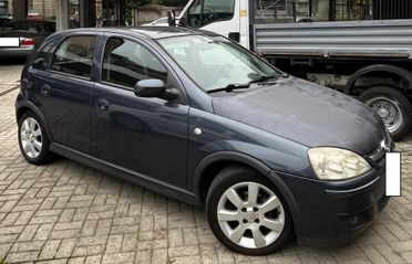 OPEL CORSA 1.2 BENZINA 5 PORTE ANCHE PER NEOPATENTATI