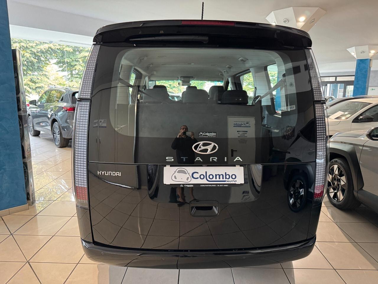 Hyundai STARIA 2.2 Wagon 2wd auto Led App conn 9p 18" (+Iva)