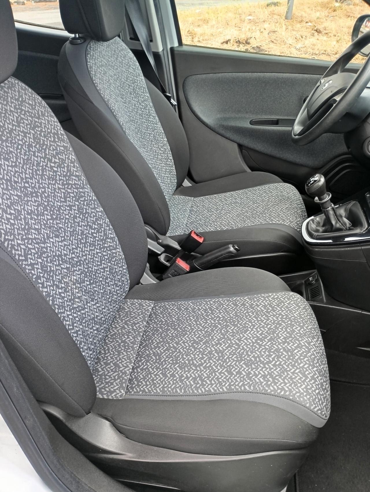 Lancia Ypsilon 1.2 69 CV UNIPRO' SOLO KM 14000