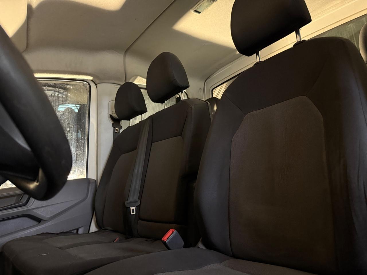 Volkswagen Crafter 35 2.0 TDI 140CV PM-DC Cabinato