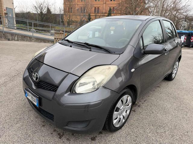 TOYOTA Yaris 1.4 D-4D 5P Sol senza nessun lavoro da fare