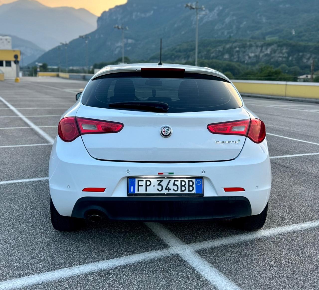 Alfa Romeo Giulietta JTDm Super 2018 Neopatentati