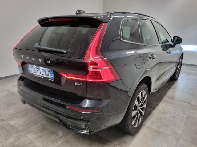 VOLVO XC60 B4 automatico Plus Dark