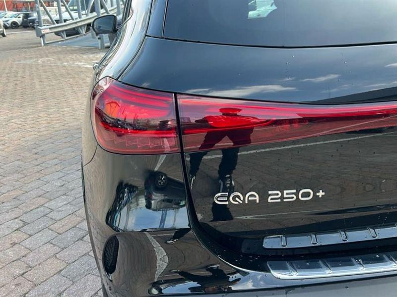 Mercedes-Benz EQA 250+ AMG Line Advanced