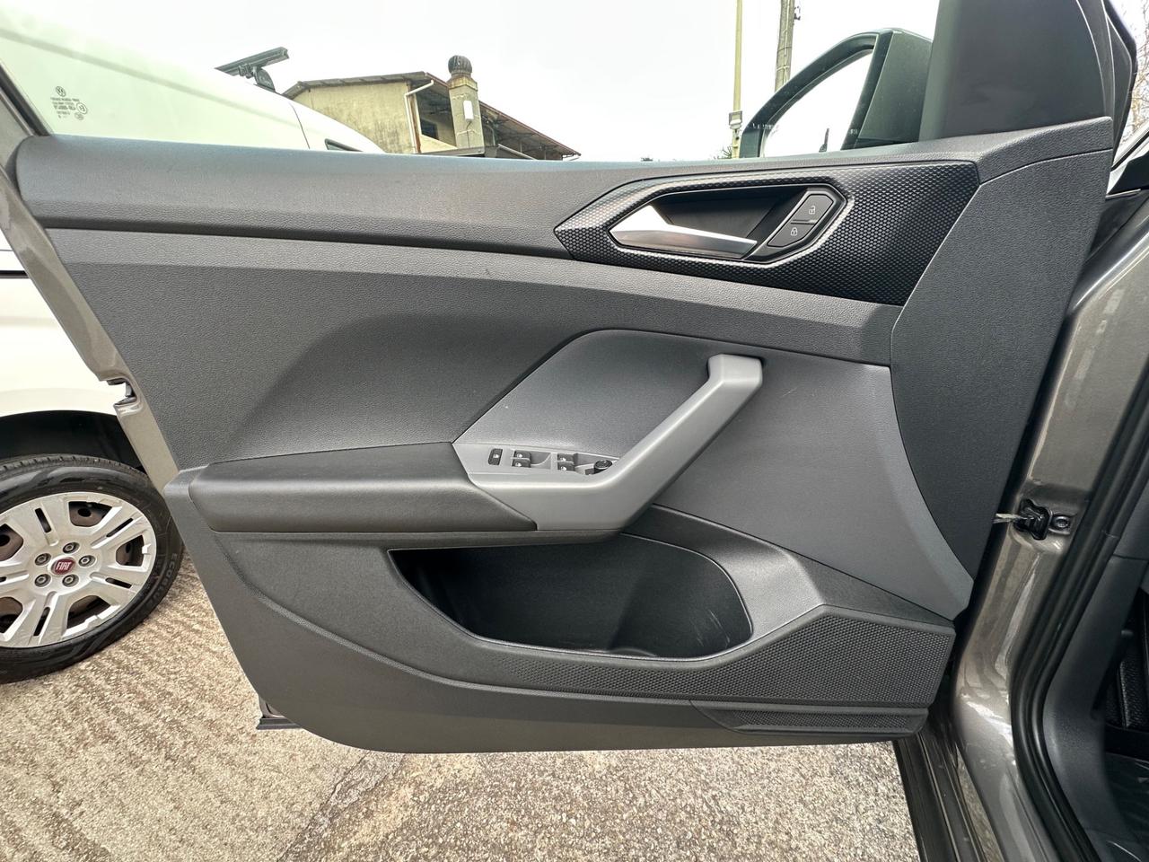 Volkswagen T-Cross 1.6 TDI DSG SCR Style BMT