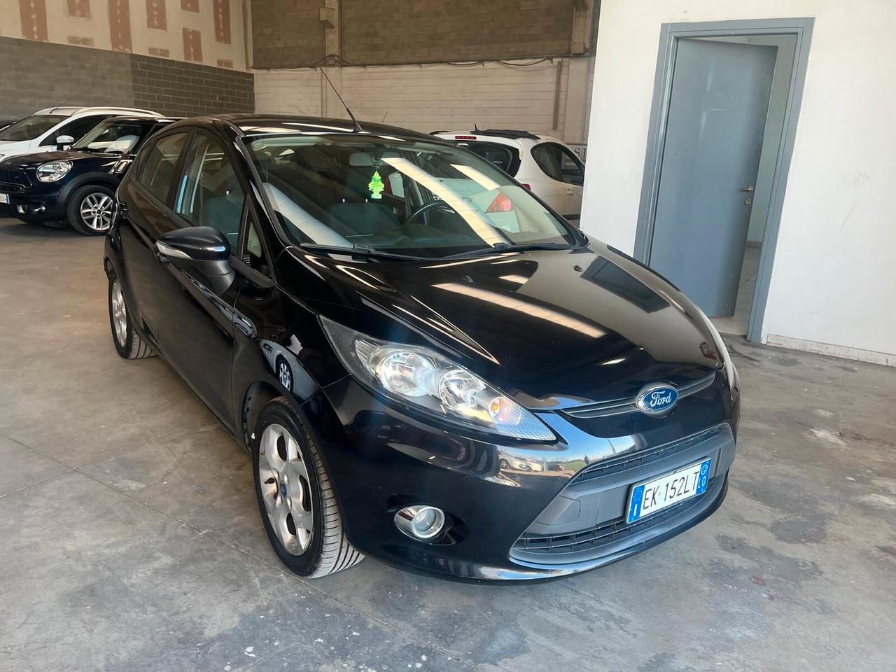 Ford Fiesta Ikon 1.2 60CV 5 porte