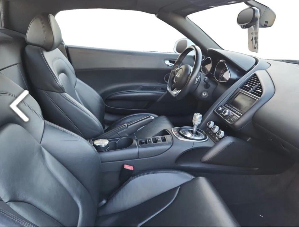 Audi R8 Spyder 5.2 V10 quattro r-tronic