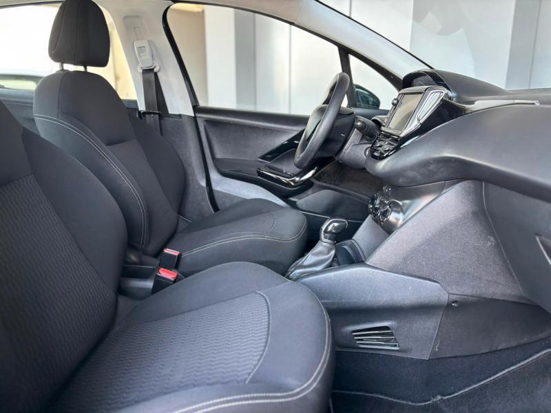 Peugeot 208 5 Porte 208 5p 1.6 bluehdi Style 75cv