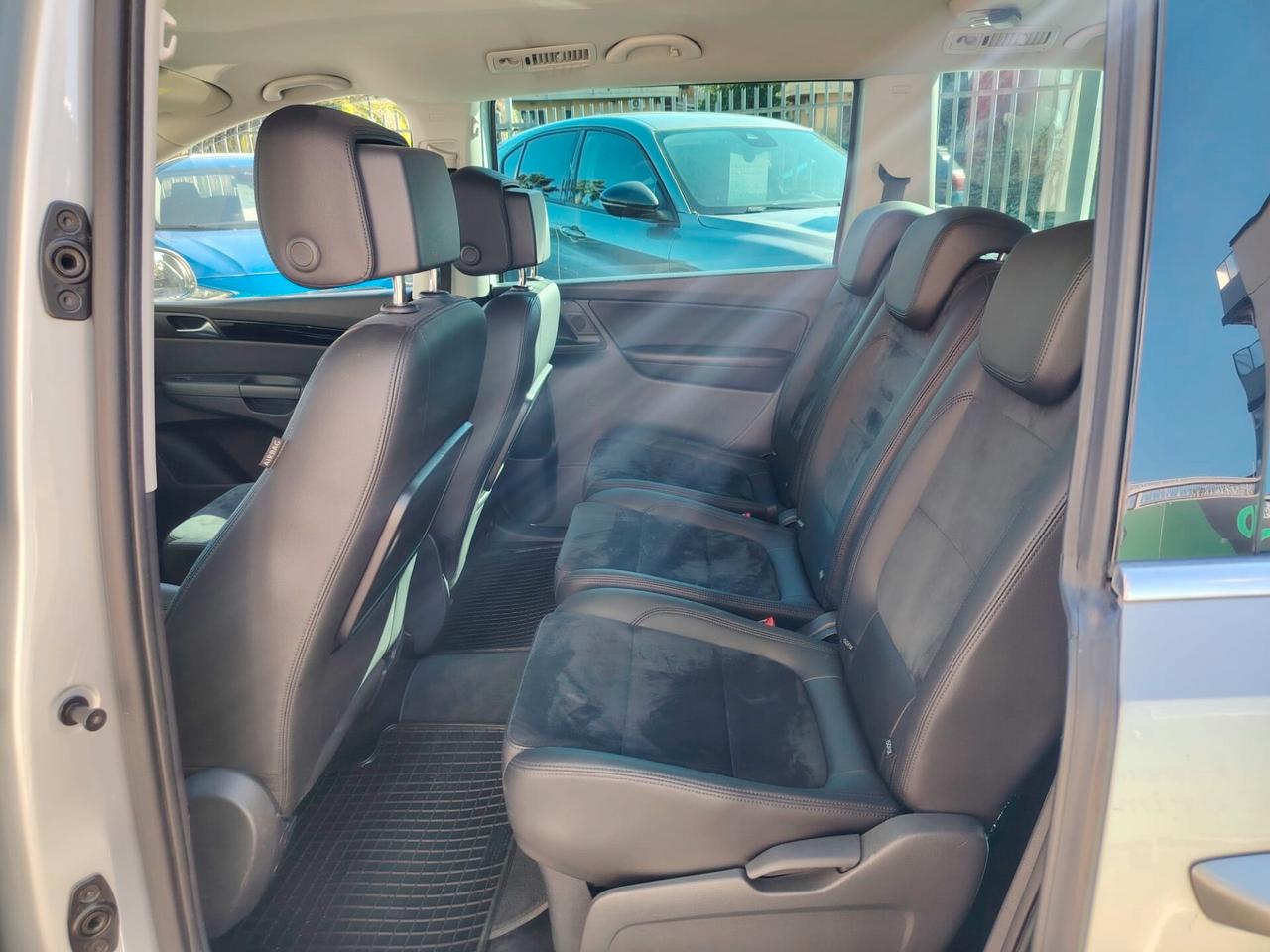 Volkswagen Sharan 2.0 TDI 177 CV SCR DSG Executive BlueMotion Tech.