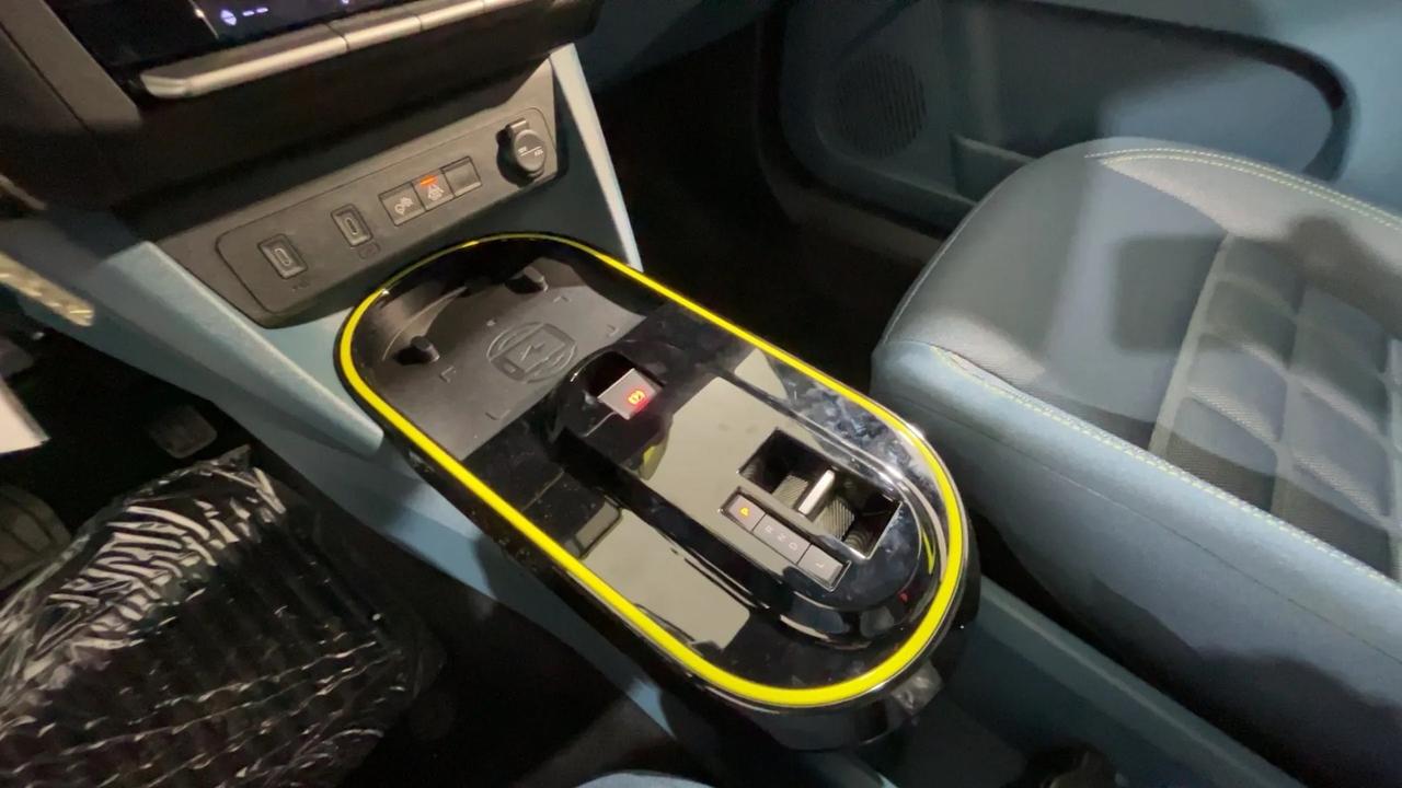 Fiat Grande Panda 1.2 Hybrid 110 CV S&S La Prima