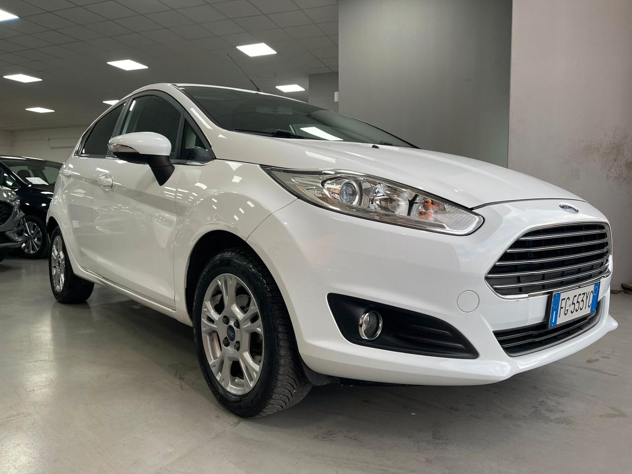 Ford Fiesta 1.0 80CV 5 porte Black & White Edition