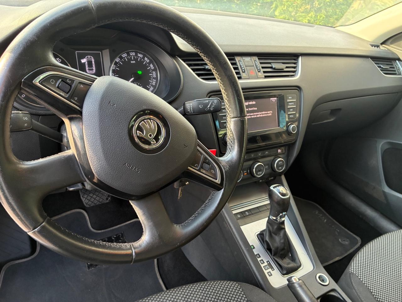 Skoda Octavia 1.6 TDI CR 105 CV DSG Ambition