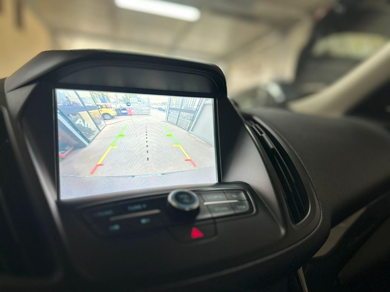 Ford Kuga 1.5 TDCI 120 CV S&S 2WD Titanium