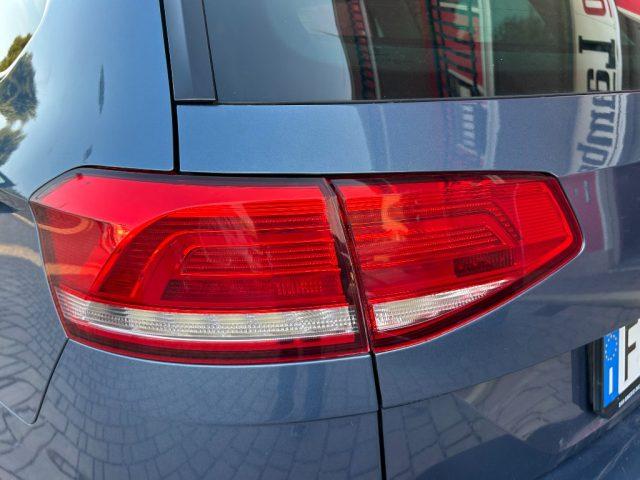 VOLKSWAGEN Passat Variant 2.0 TDI DSG ConfortLine BlueMotion Technology