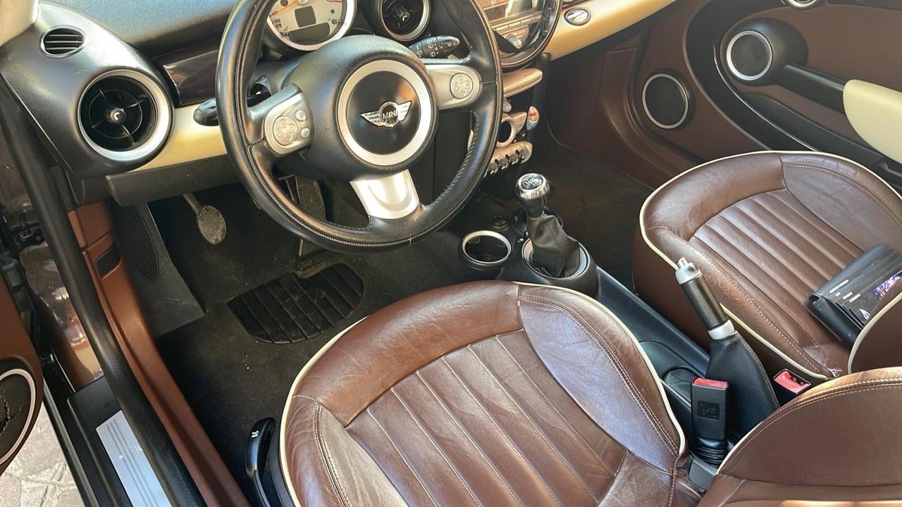 Mini Cooper D Clubman 1.6 16V