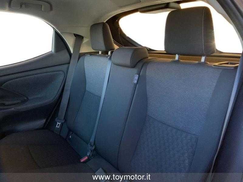 Toyota Yaris 4ª serie 1.5 Hybrid 5 porte Trend