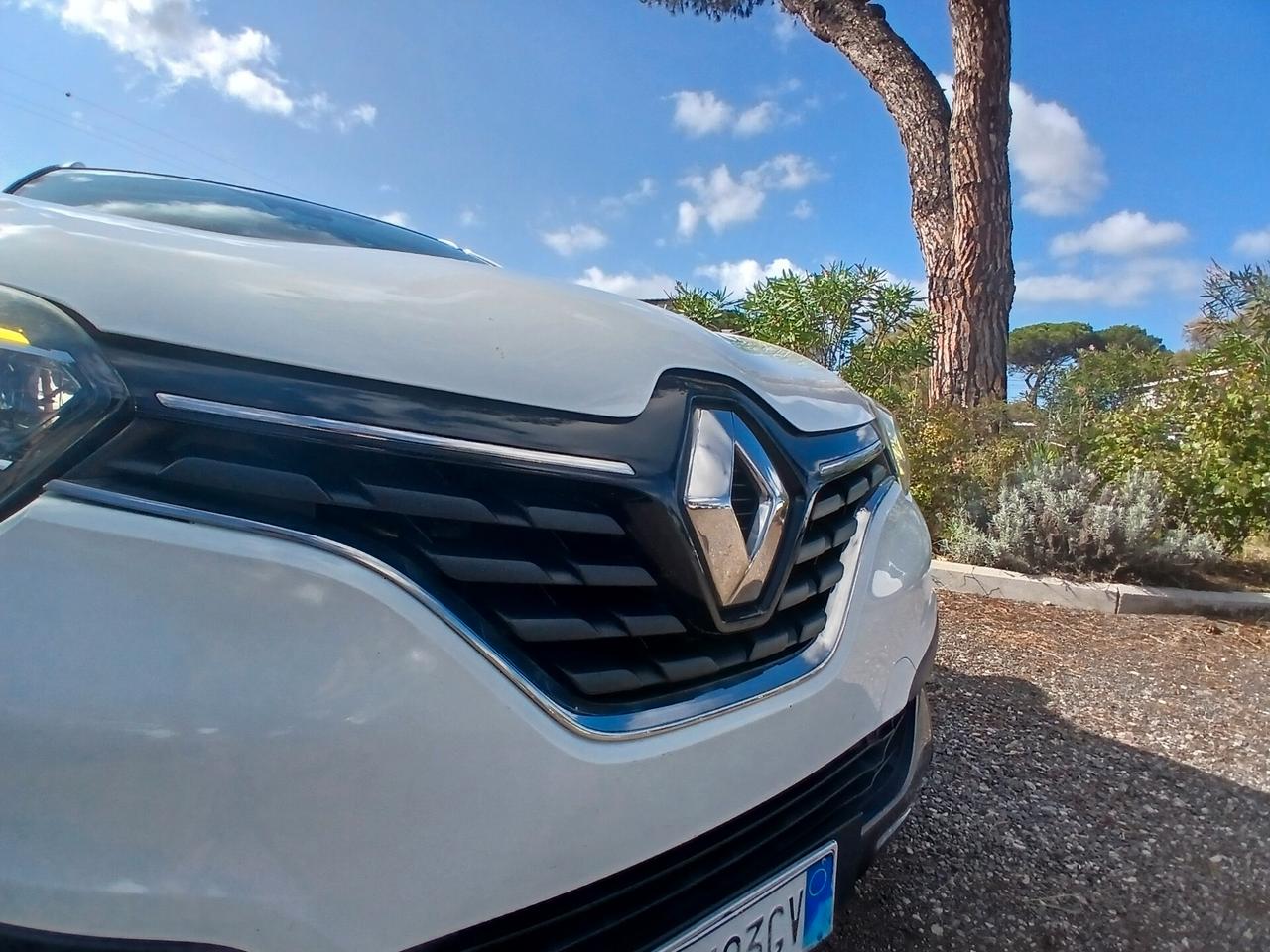 Renault dCi 8V 110CV EDC Energy Bose