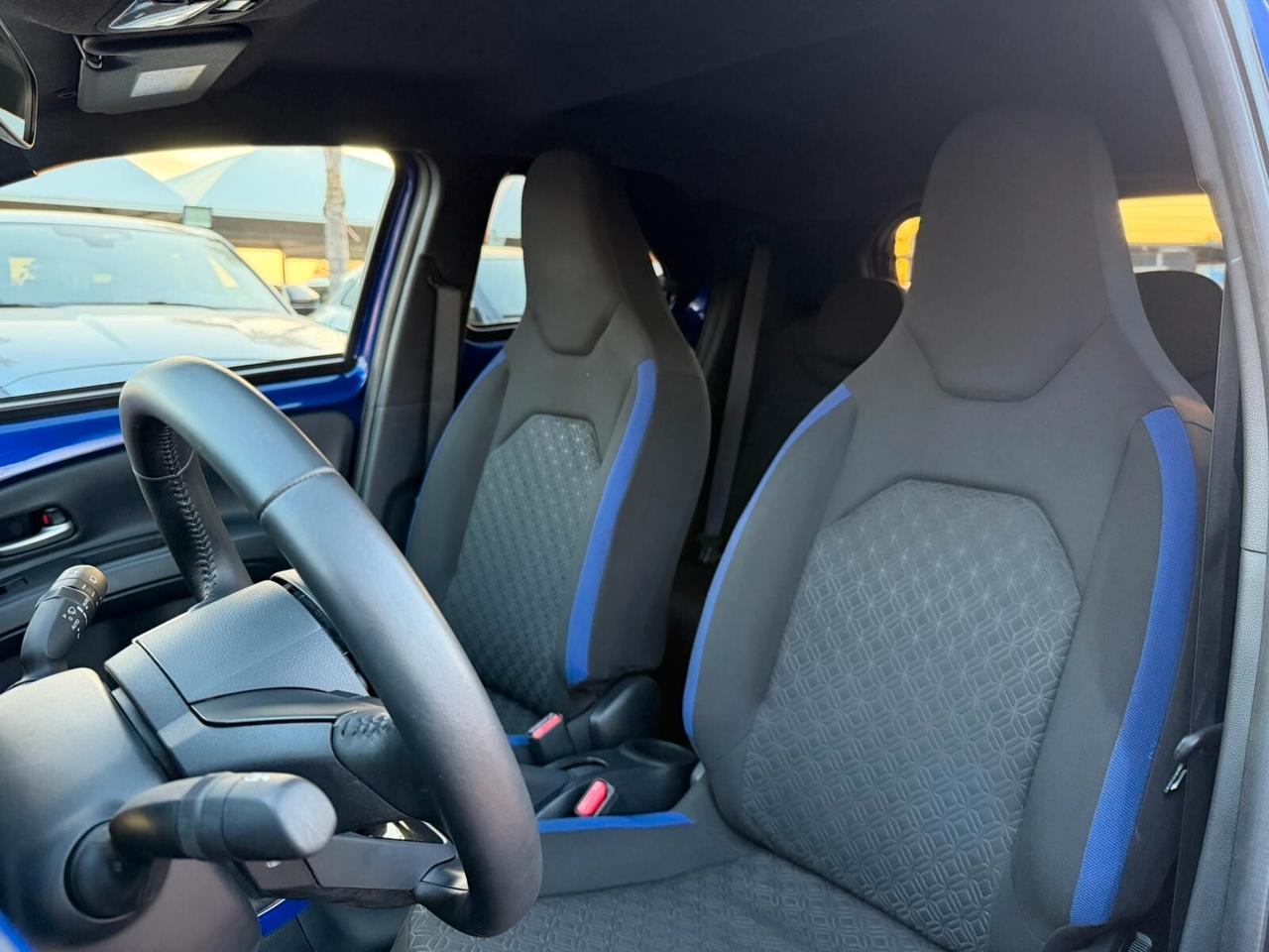Toyota Aygo X 1.0 VVT-i 72 CV 5 porte Lounge Air