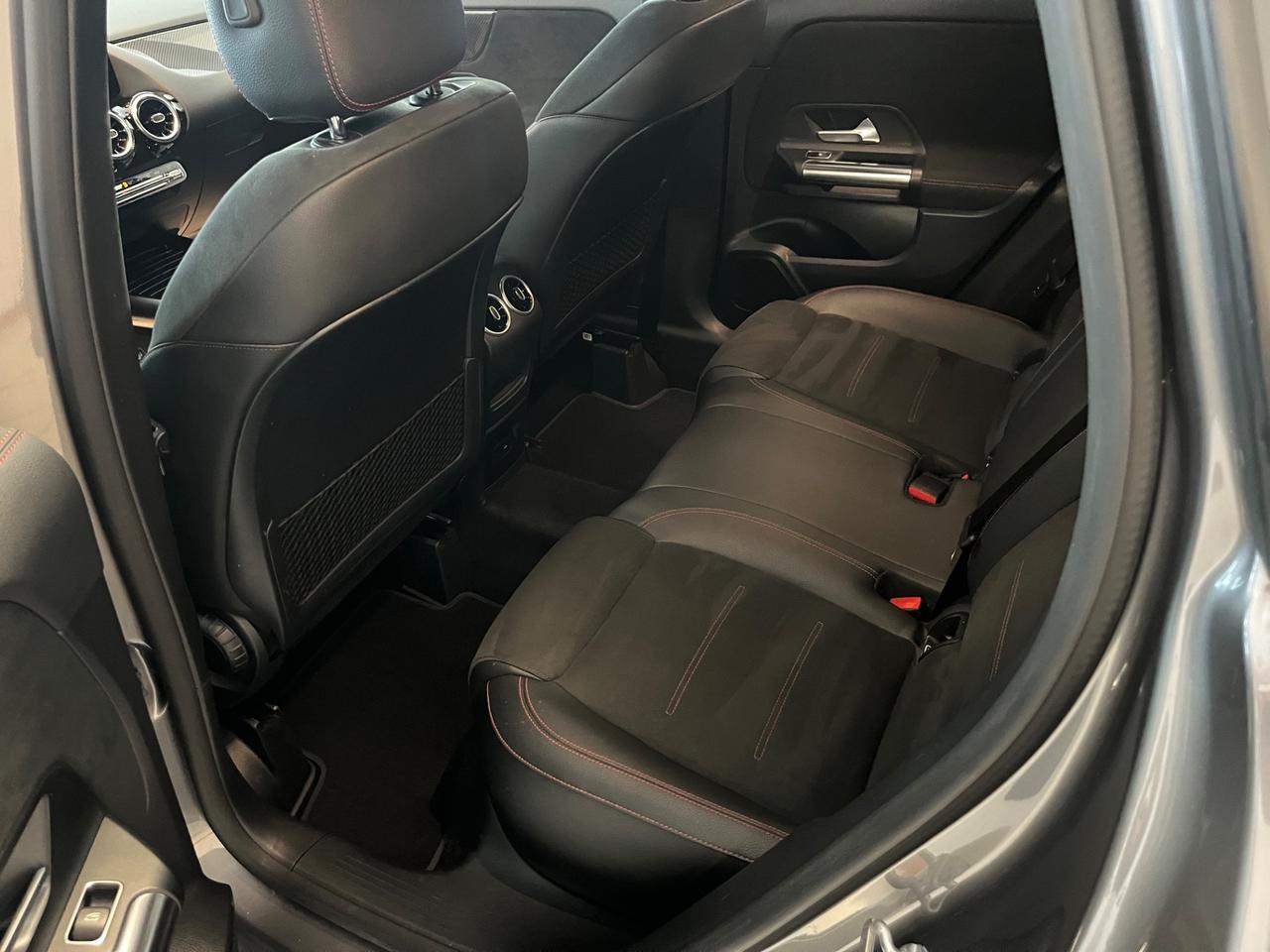 Mercedes GLA 200 d Premium Night Edition
