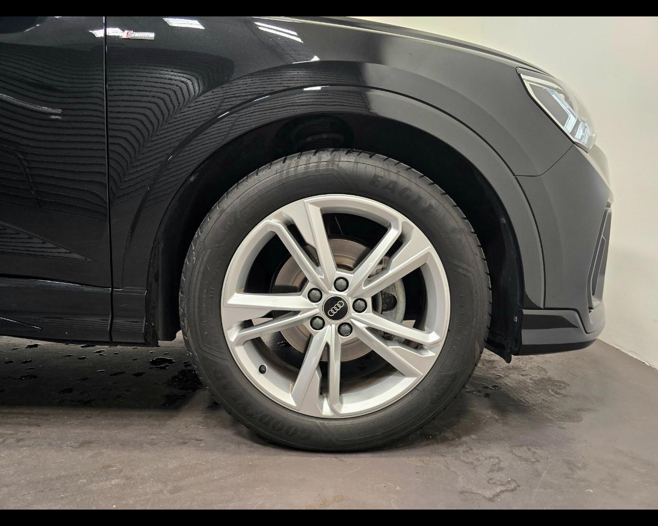 AUDI Q3 SPORTBACK 35 TDI S - TRONIC