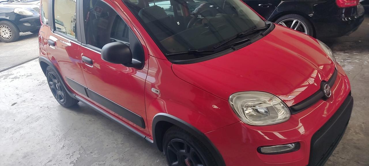 FIAT PANDA LOUNGE CROSS 1.2 BENZINA GPL
