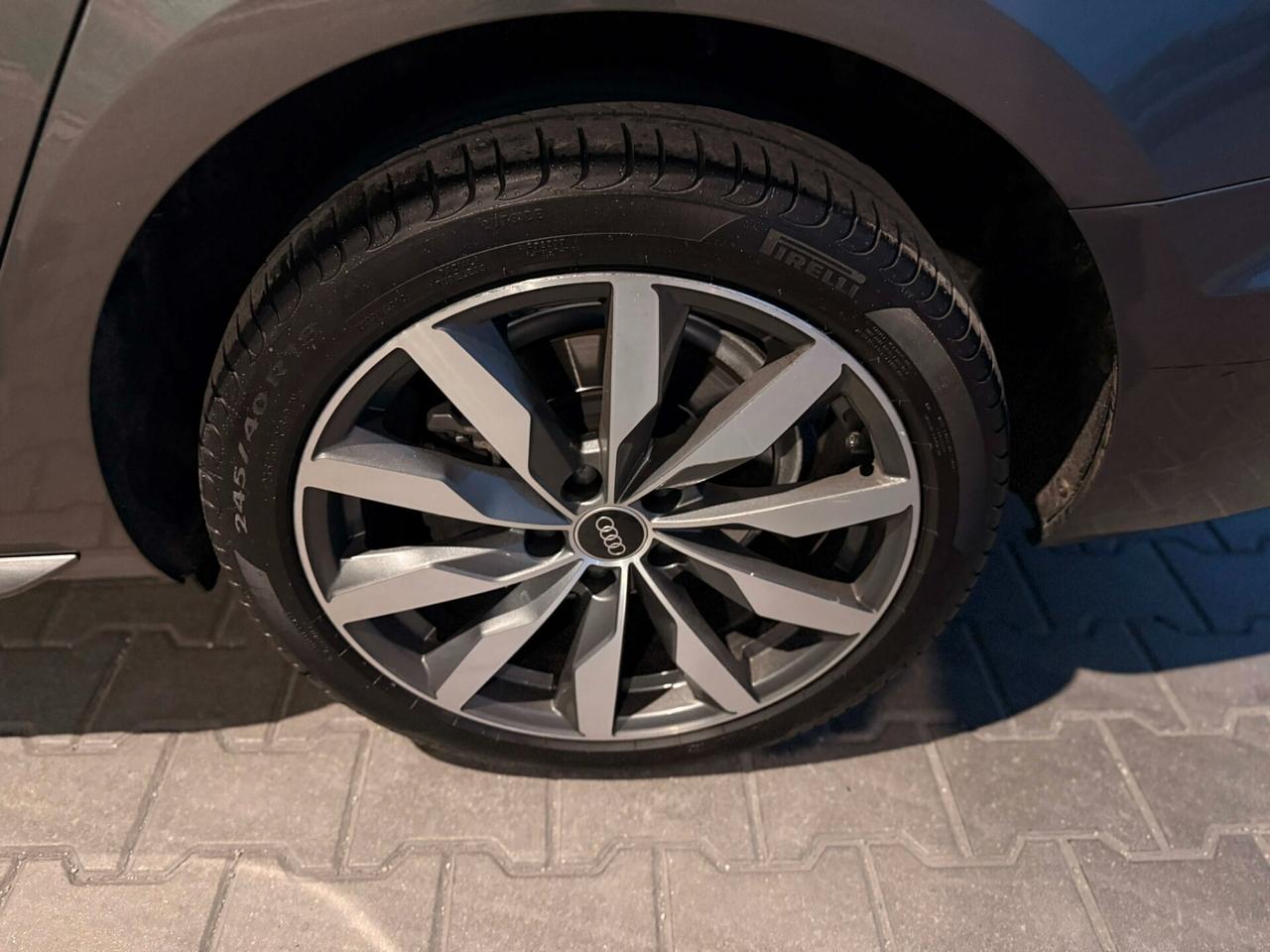 Audi A4 Avant 35 TDI/163 CV S tronic line edition