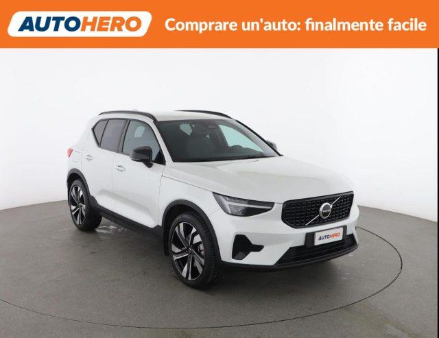 VOLVO XC40 B3 automatico Plus Dark