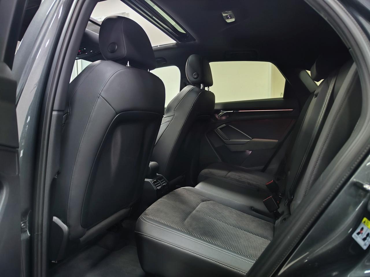 Audi Q3 SPB 40 TDI 190cv S tronic S line Tetto Matrix Black