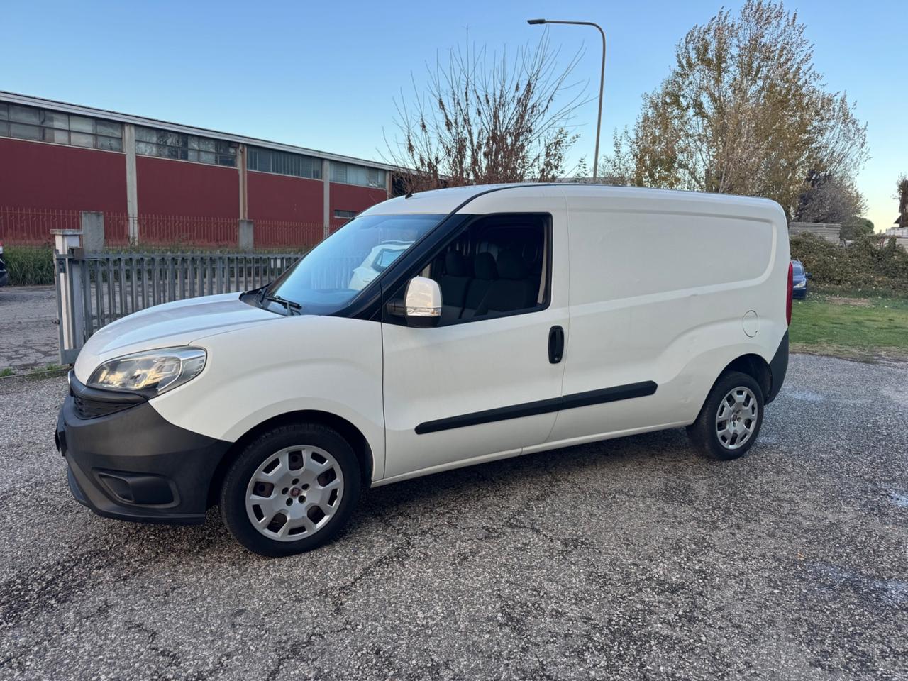 Fiat Doblo Doblò 1.4 T-Jet Natural Power PL-TN Cargo Maxi Lamierato