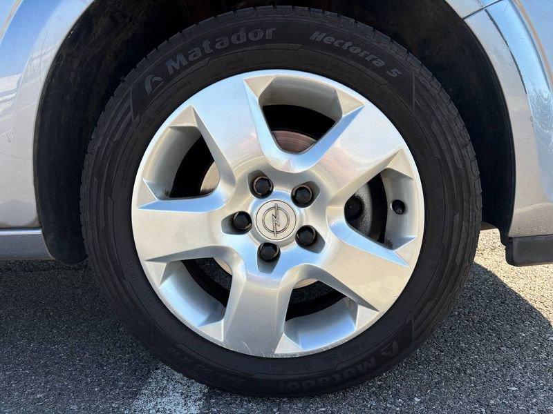Opel Astra 1.4 Benzina 90cv