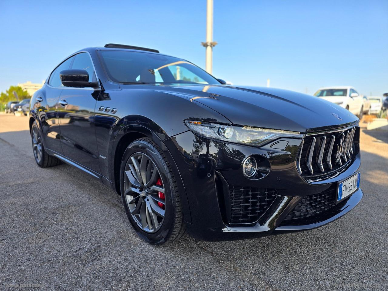 MASERATI Levante V6 Diesel 275 CV AWD Gransport
