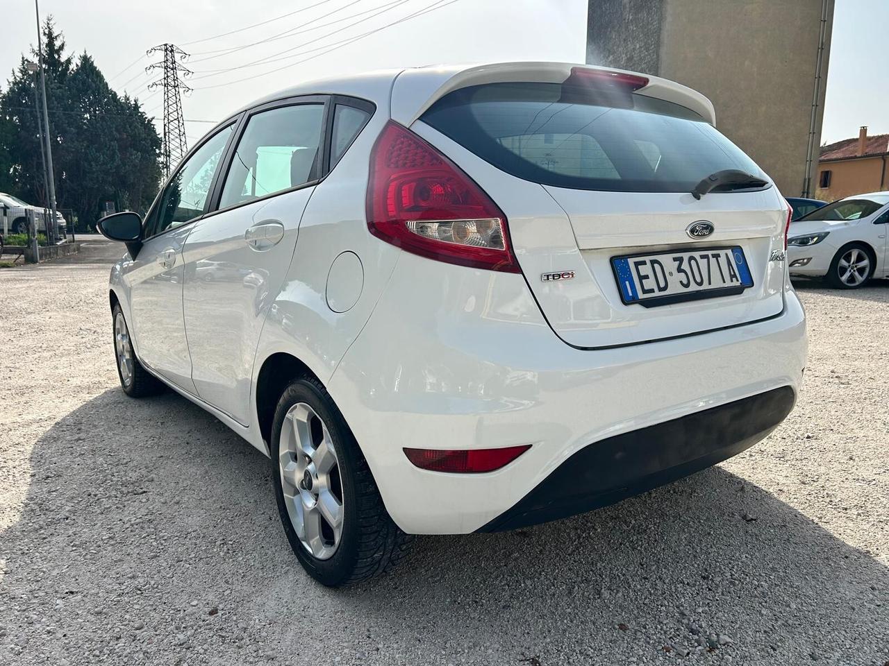 FORD FIESTA 1.4TDCI TITANIUM