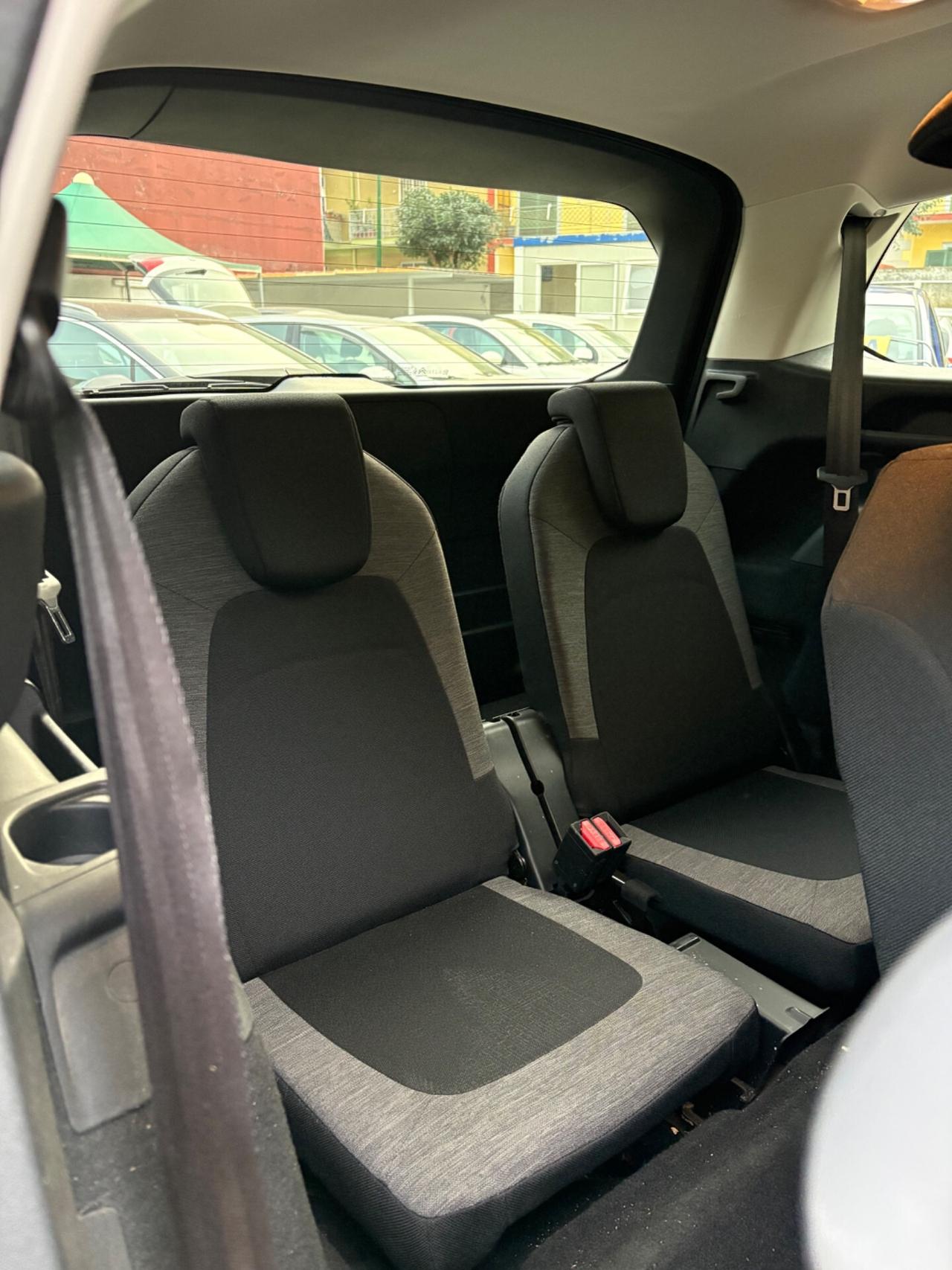 Citroen Grand C4 Picasso HDi 120cv automatico