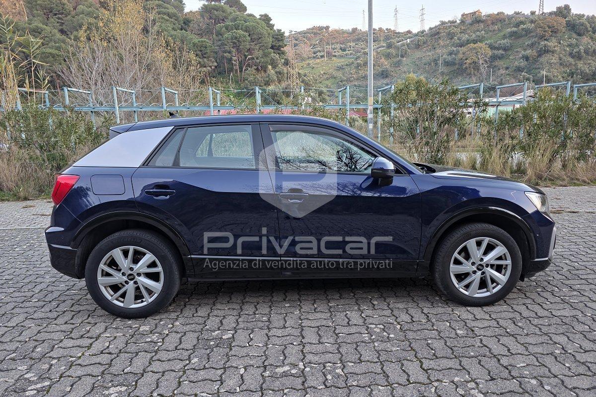 AUDI Q2 30 TDI S tronic Business