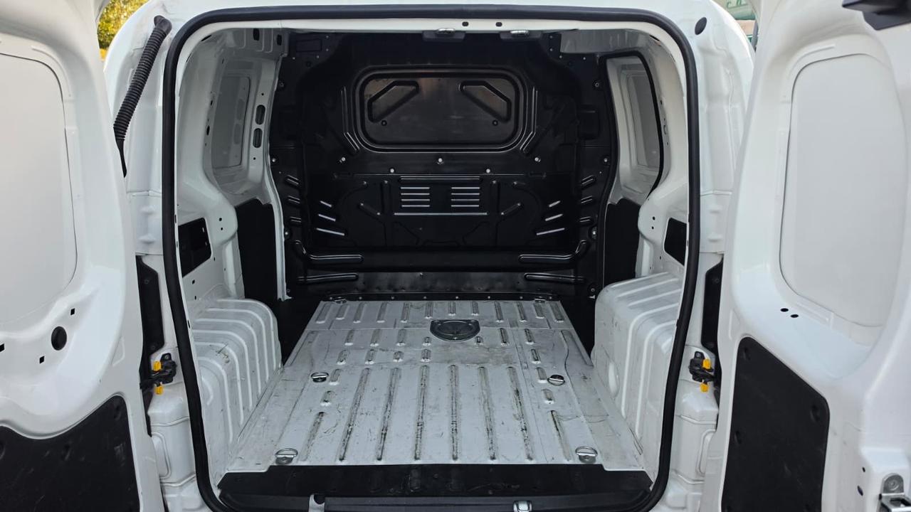Fiat Fiorino 1.3 MJT 95CV Cargo